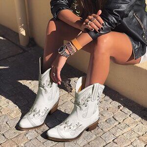 Western Embroidered Cowgirl Boots